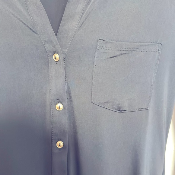 Guess size M black dress - Picture 3 of 4